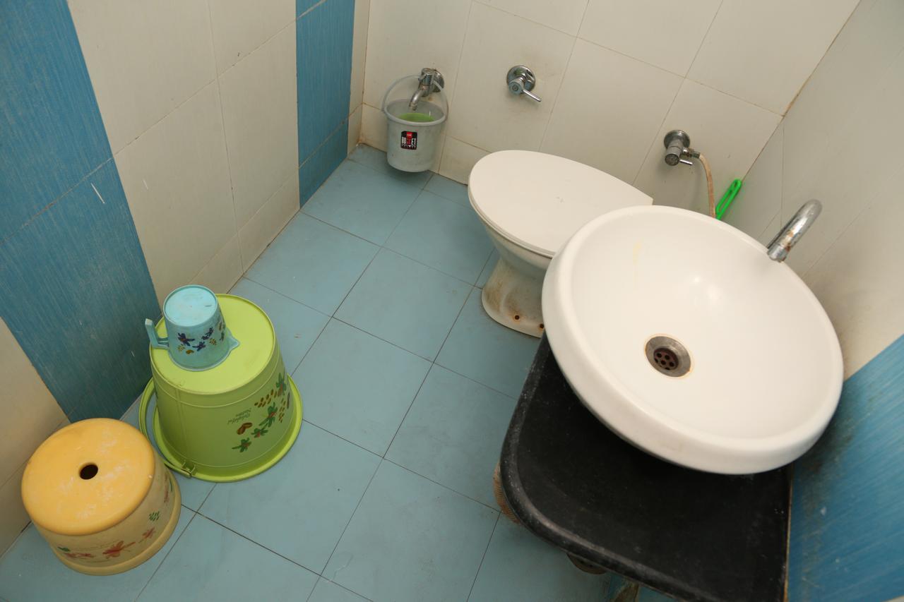 Hotel Heena Plaza Ābu Road Екстериор снимка